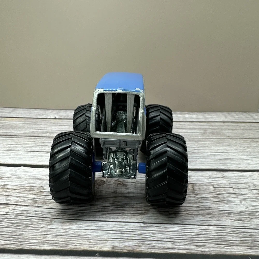 Hot Wheels monster jam
